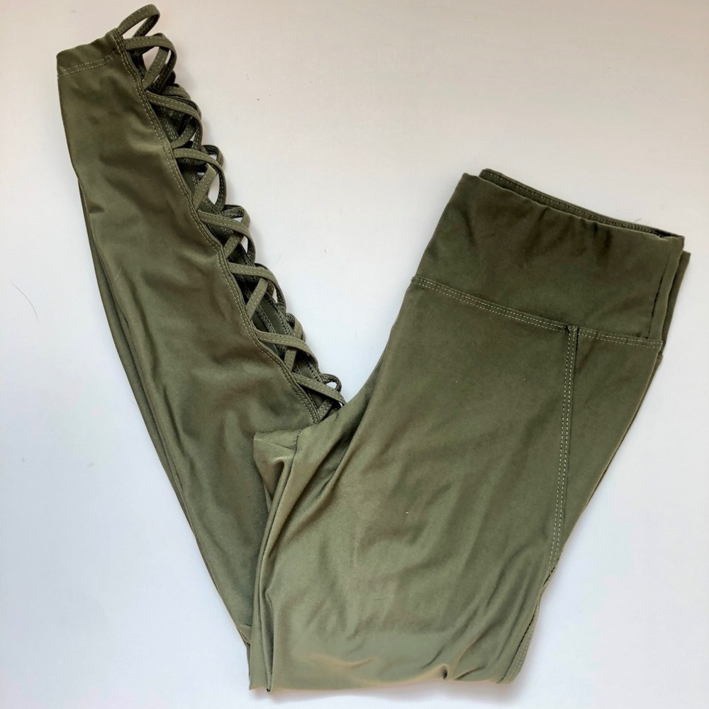 Marika 7/8 length workout leggings